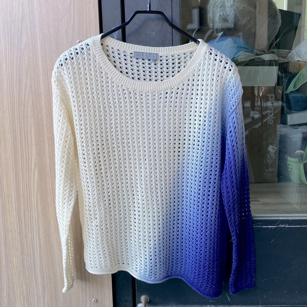 One Grey Day ombré sweater in sz S